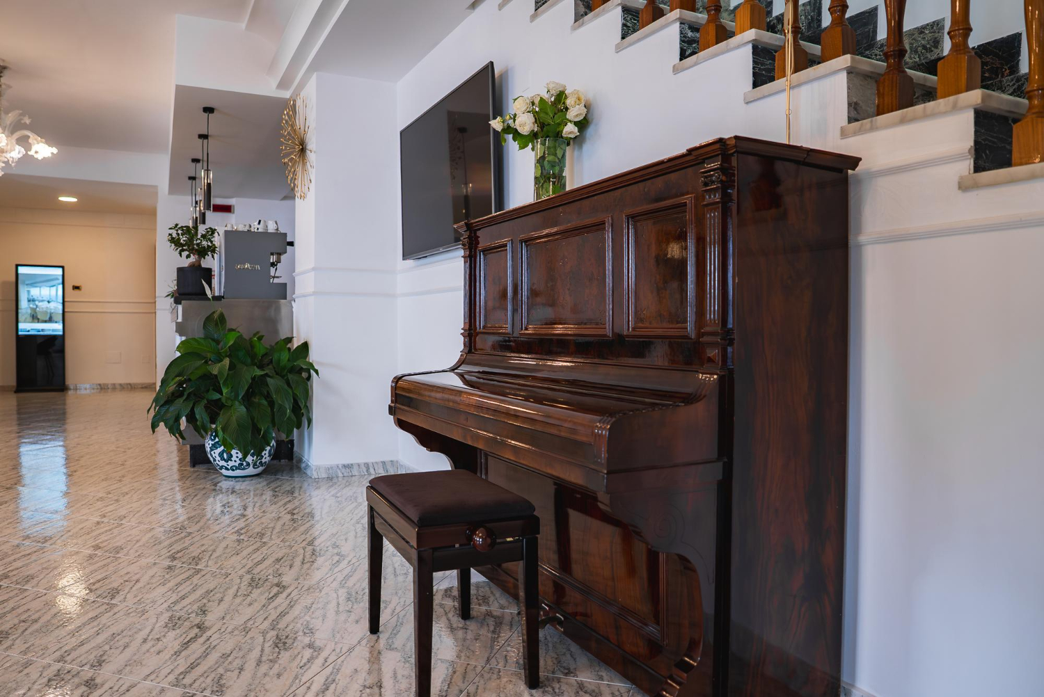 oversized furnitures